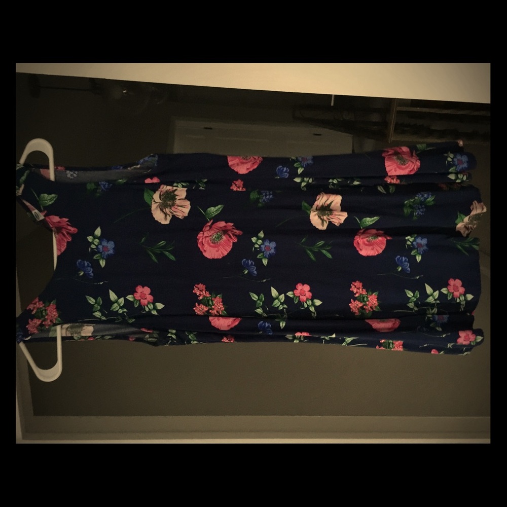 Old Navy floral shift dress